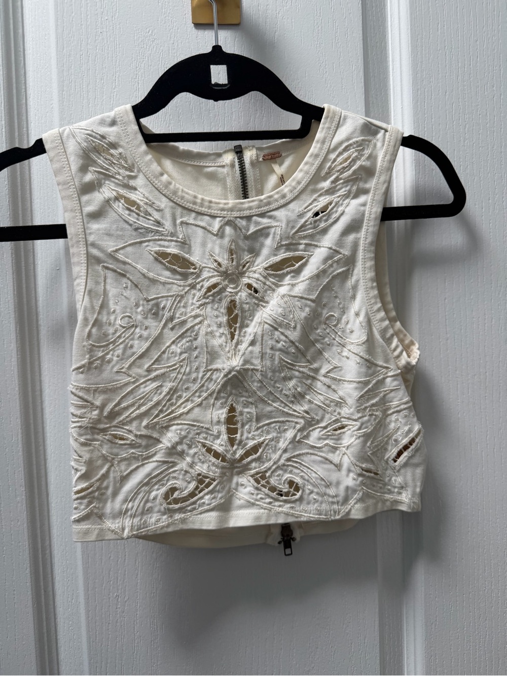 Free people Women's Embroidered Crop Tank Top - Ivory